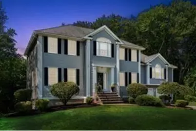 4 Green Meadow Dr, Lynnfield, MA 01940 - Photo 4