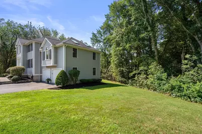 4 Green Meadow Dr, Lynnfield, MA 01940 - Photo 40