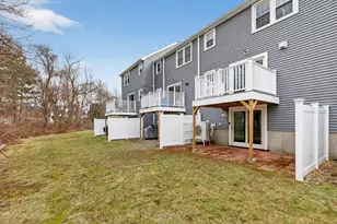 15 Cedar Square, Millis, MA 02054 - Photo 36