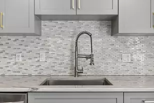 15 Cedar Square, Millis, MA 02054 - Photo 4