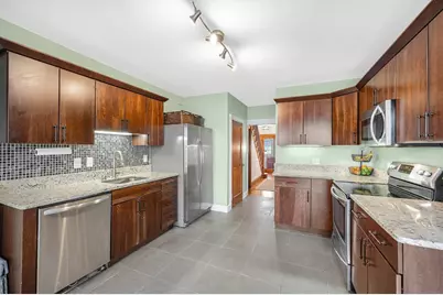 567 Andover St #A, Lowell, MA 01852 - Photo 16