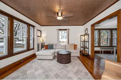 567 Andover St #A, Lowell, MA 01852 - Photo 4