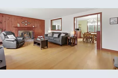 129 Oak Ridge Dr, Ayer, MA 01432 - Photo 6