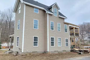 26 Caswell St, Fitchburg, MA 01420 - Photo 4