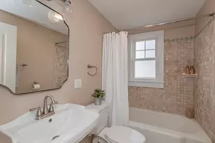 24 Crestwood Cir, Norwood, MA 02062 - Photo 16