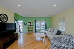 48 Mountain Ave, West Springfield, MA 01089 - Photo 6