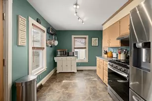 22 Braman St, Danvers, MA 01923 - Photo 16