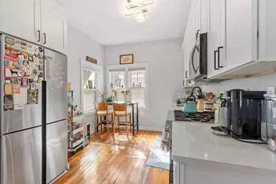 193 Brookside Pkwy #1, Medford, MA 02155 - Photo 4