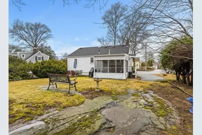 72 Village Street, Marblehead, MA 01945 - Photo 18