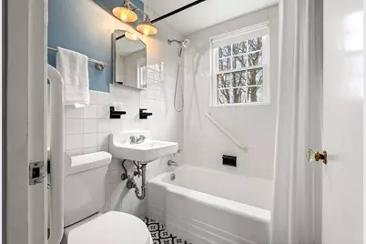 72 Village Street, Marblehead, MA 01945 - Photo 14