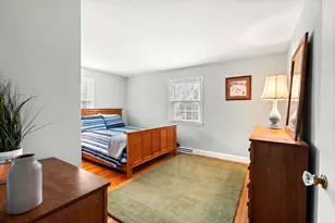 72 Village St, Marblehead, MA 01945 - Photo 8