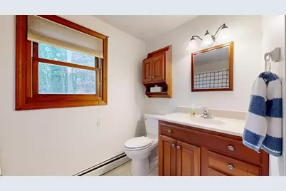33 Warren Ave, Middleborough, MA 02346 - Photo 16