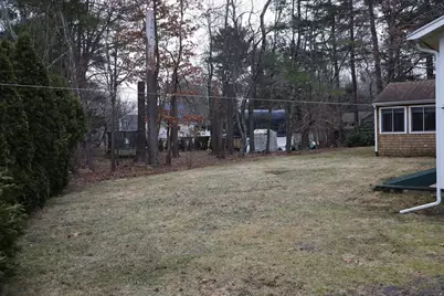 33 Warren Ave, Middleborough, MA 02346 - Photo 32