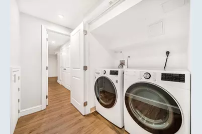 6 Grant Ave #6, Belmont, MA 02478 - Photo 4