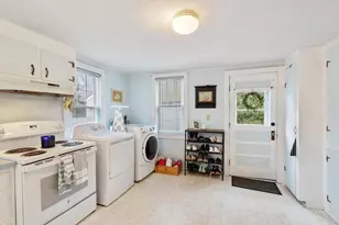 3 S Oxford Rd, Millbury, MA 01527 - Photo 10