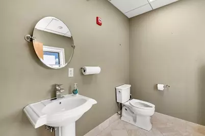 103 Stiles Rd, Salem, NH 03079 - Photo 20