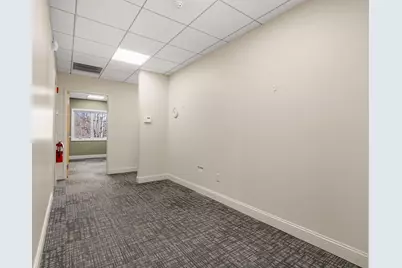 103 Stiles Rd, Salem, NH 03079 - Photo 12