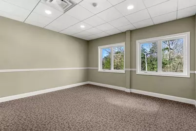 103 Stiles Rd, Salem, NH 03079 - Photo 14