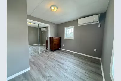 31 Mobile Home Way, Springfield, MA 01119 - Photo 14