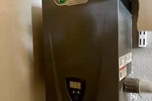 31 Mobile Home Way, Springfield, MA 01119 - Photo 18