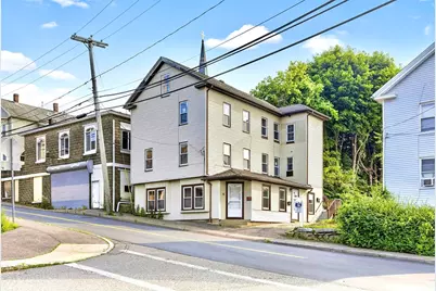 42 Maple, Spencer, MA 01562 - Photo 2