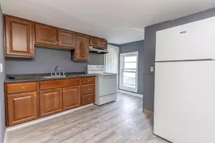 10 Clinton St, Taunton, MA 02780 - Photo 8