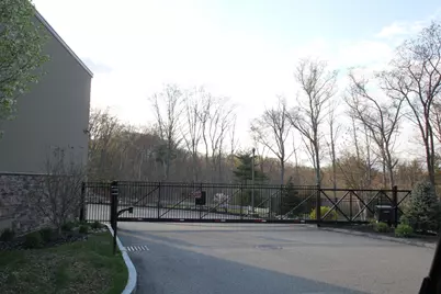 2302 Turnpike St #1, North Andover, MA 01845 - Photo 4