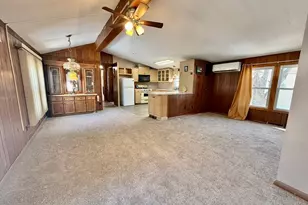 141 Edbert St, Chicopee, MA 01020 - Photo 8