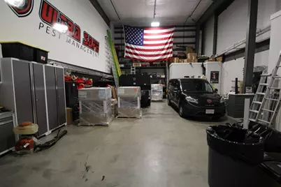 2302 Turnpike St, North Andover, MA 01845 - Photo 32