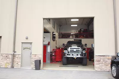 2302 Turnpike St, North Andover, MA 01845 - Photo 24