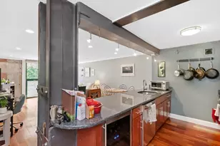 42 8th St, Boston, MA 02129 - Photo 6