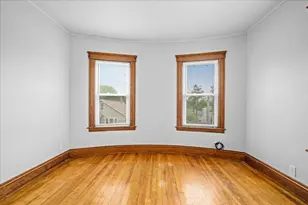 29 Tatman St, Worcester, MA 01607 - Photo 2