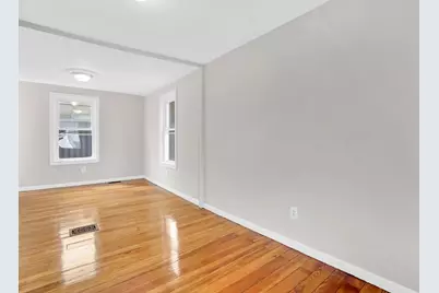 64 Berkshire Ave, Springfield, MA 01109 - Photo 20