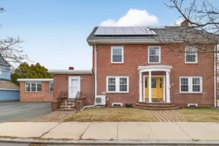 3 Hawthorne St, Malden, MA 02148 - Photo 1