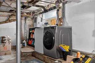 3 Hawthorne St, Malden, MA 02148 - Photo 38