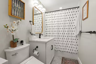 350 North St #200, Boston, MA 02113 - Photo 16