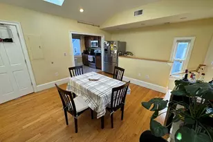 208 Holland St, Somerville, MA 02144 - Photo 8