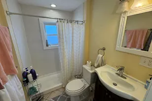 208 Holland St, Somerville, MA 02144 - Photo 10