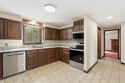 34 Sherwood Dr, Belchertown, MA 01007 - Photo 12