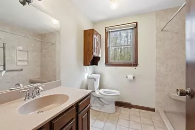 34 Sherwood Dr, Belchertown, MA 01007 - Photo 16