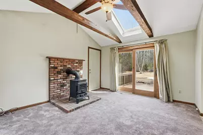 34 Sherwood Dr, Belchertown, MA 01007 - Photo 10