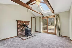 34 Sherwood Dr, Belchertown, MA 01007 - Photo 10