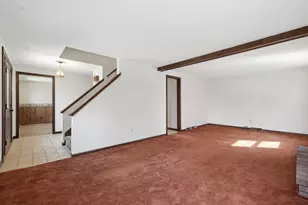 34 Sherwood Dr, Belchertown, MA 01007 - Photo 6