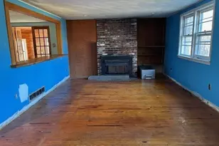 143 Plympton St, Middleborough, MA 02346 - Photo 10