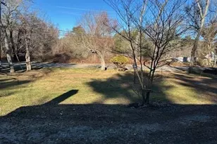 143 Plympton St, Middleborough, MA 02346 - Photo 4