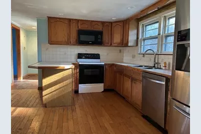 143 Plympton St, Middleborough, MA 02346 - Photo 18