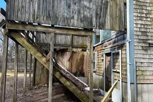 143 Plympton St, Middleborough, MA 02346 - Photo 8