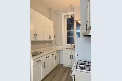 83 West Cedar St #1, Boston, MA 02114 - Photo 14