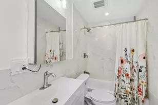 25 Bay State Rd, Boston, MA 02215 - Photo 14