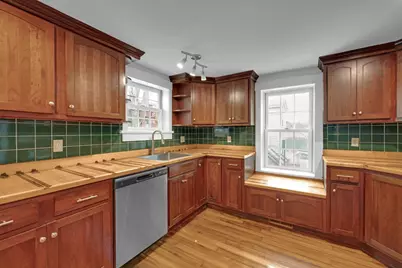 22 School St #1, Southbridge, MA 01550 - Photo 4